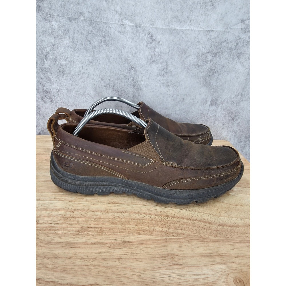 Skechers Loafers Mens 10 Relaxed Fit 63697  Brown Leather Slip On Moc Toe